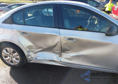 2016 Chevrolet Cruze Limited Ls Auto из США, поврежденный, VIN 1G1PC5SH5G7177031